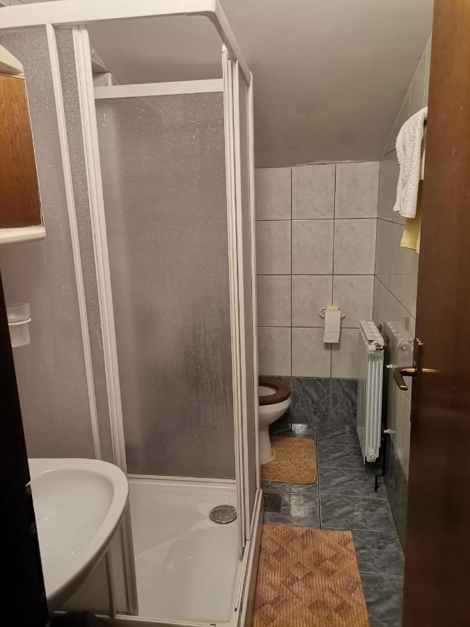 Apartments Petrica Malinska Ngoại thất bức ảnh