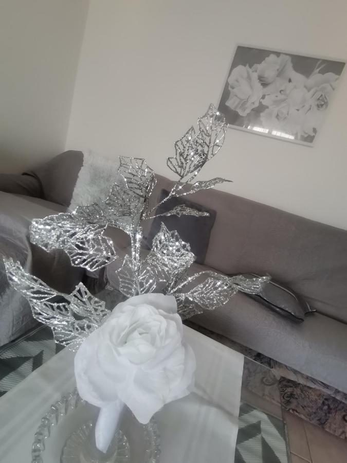 Apartments Petrica Malinska Ngoại thất bức ảnh